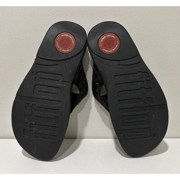 FitFlop women size US 8 UK 6 EU 39 black sequences slip-on thong flip flops - Picture 12 of 13